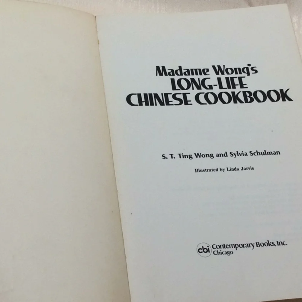 Madame Wong’s Long Life Chinese Cookbook-1978